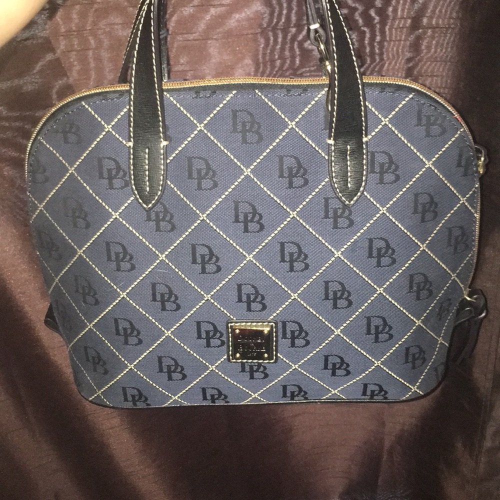 Dooneys and Bourke purse